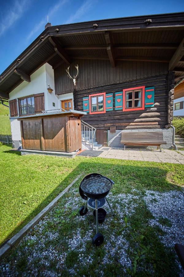 Chalet Appartement Alpenherz Saalbach-Hinterglemm Exterior photo